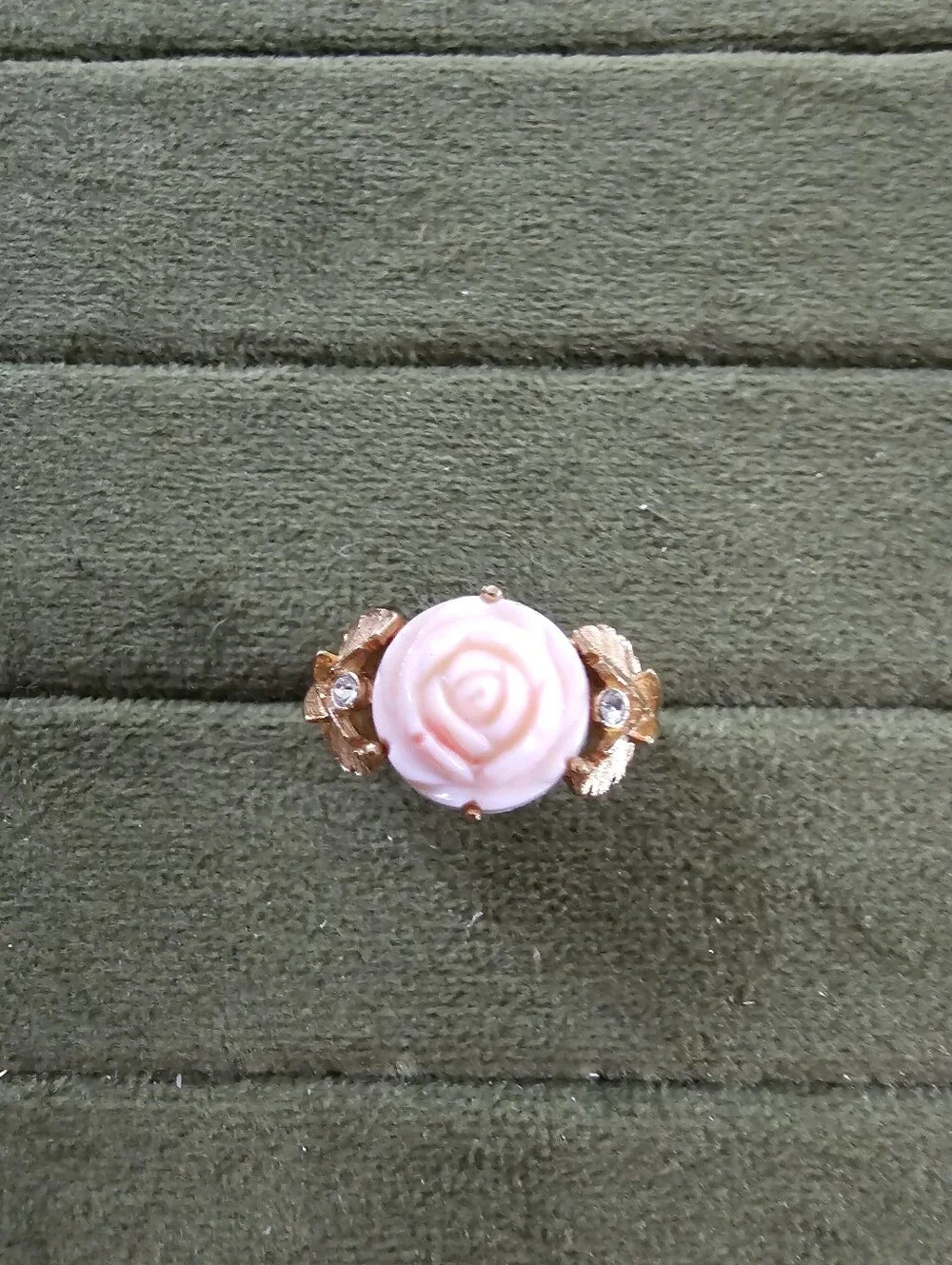Vintage Avon Ring Size 4.5/5.5